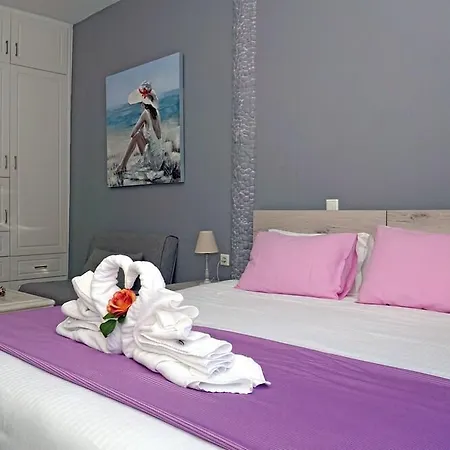 Sunset Seaside & Apartment Rethymno (Crete)