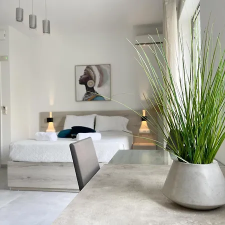 Апартаменты Sunset Loft & Ретимно
