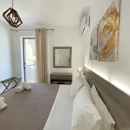 Sunset Seaside & Apartment Rethymno (Crete)