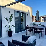 דירה Sunset Loft & העיירה רתימנו